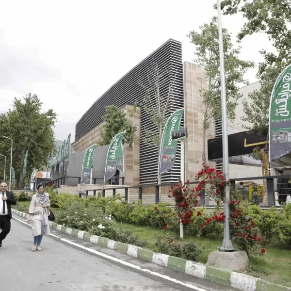 پرچم ساحلی سالن 5 (ملل)